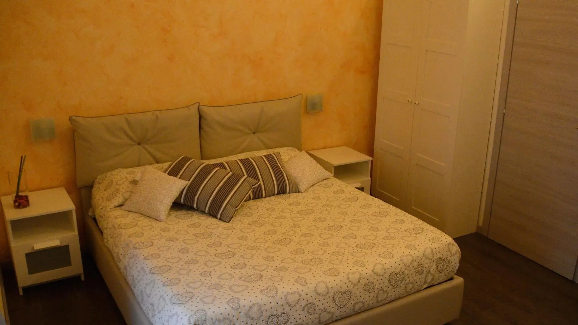 Catania Etnea Bed And Breakfast
